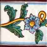 Piastrella in ceramica di Caltagirone decorata a mano serie Sicula decoro Gangi