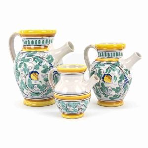 Tris di Vasi con manico, anfore con beccuccio, quartare in ceramica siciliana di Caltagirone fatte a mano